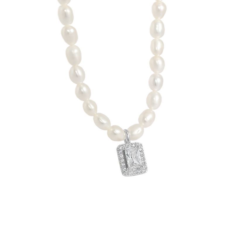 Celeste Pearl Necklace