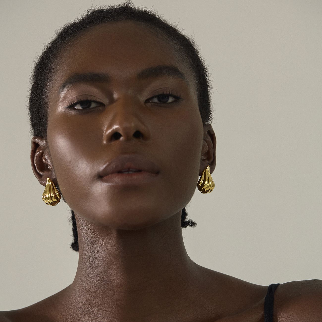 Soleil Drop Earrings – Soft Radiance Collection